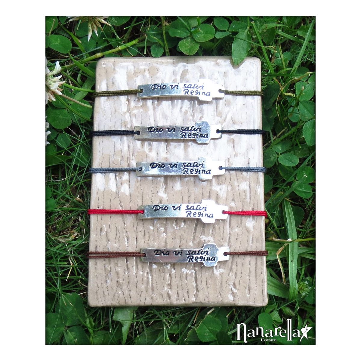 Le Bracelet Dio Vi Salvi Regina Dio Vi Salvi Regina - 2 Le Bracelet Dio Vi Salvi Regina Dio Vi Salvi Regina - 2