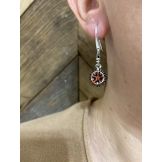 Les Boucles d'Oreilles Fixings and fastenings - 9