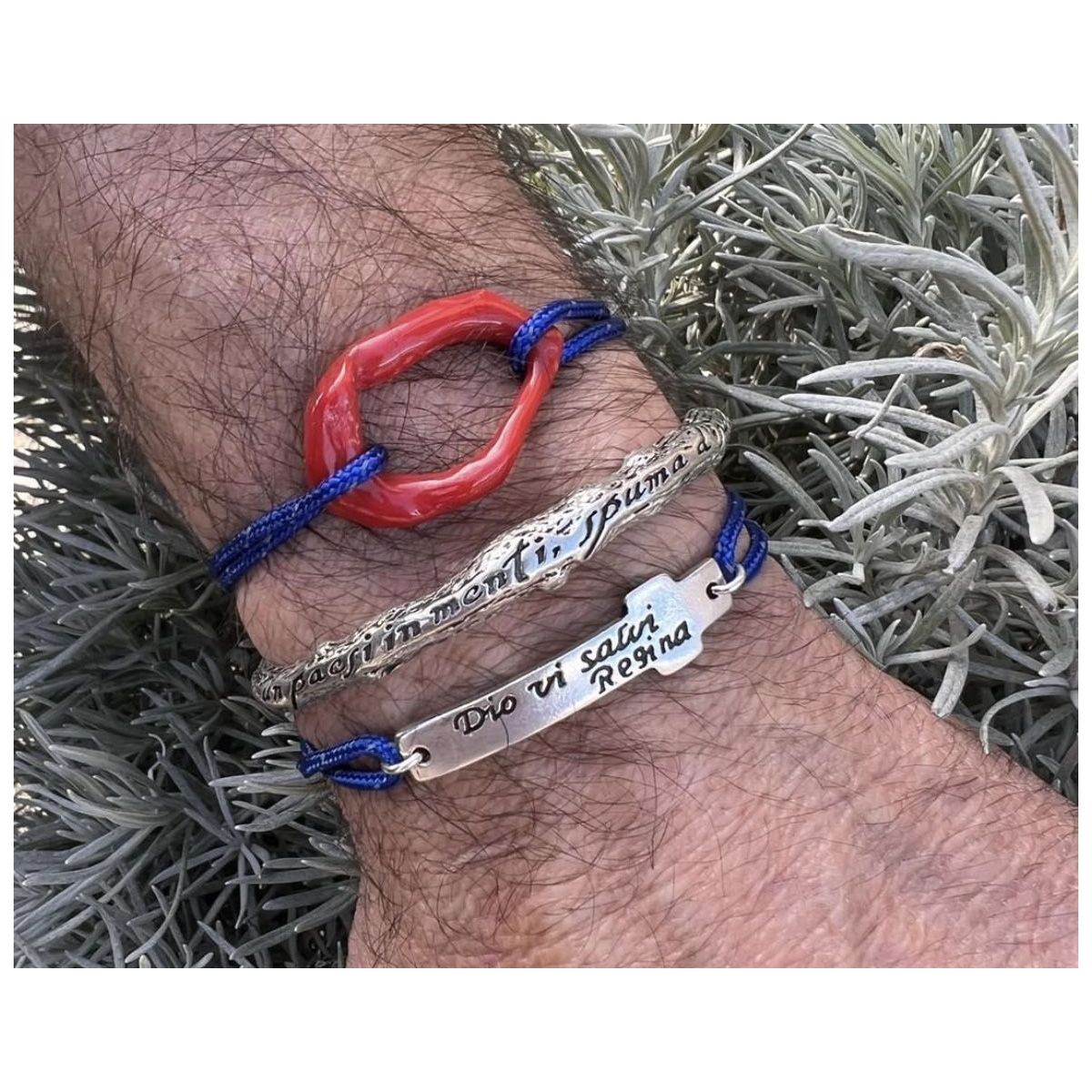 Le Bracelet Dio Vi Salvi Regina Le Bracelet Dio Vi Salvi Regina