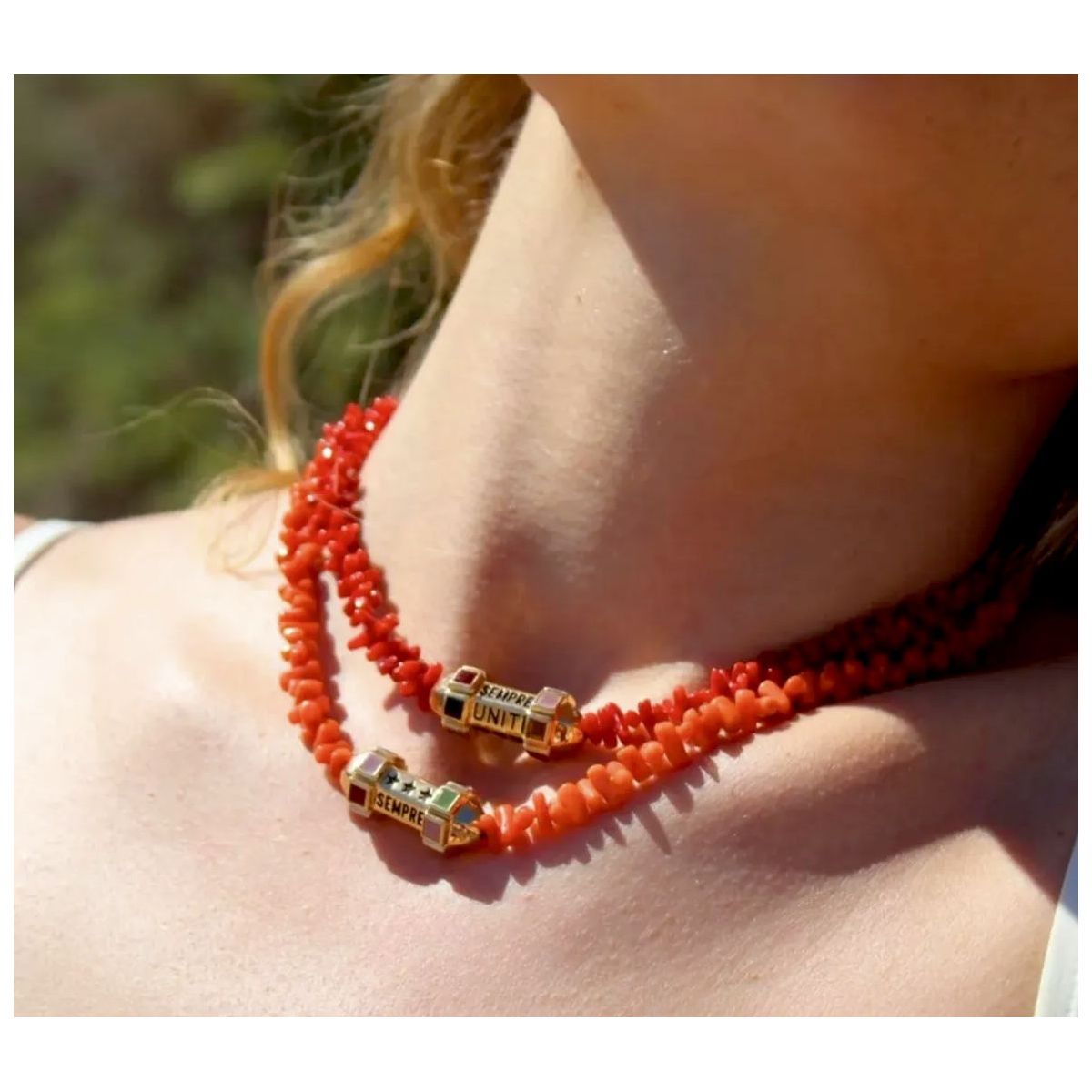 Ras de cou en corail orange "Sempre Uniti Bella Vita"
