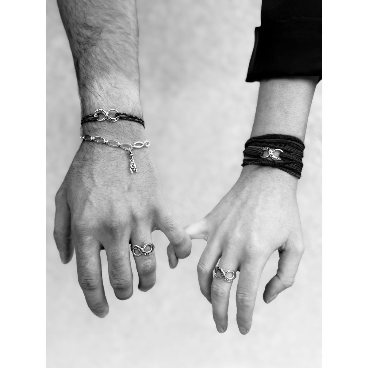 Le Bracelet Ad Vitam Aeternam