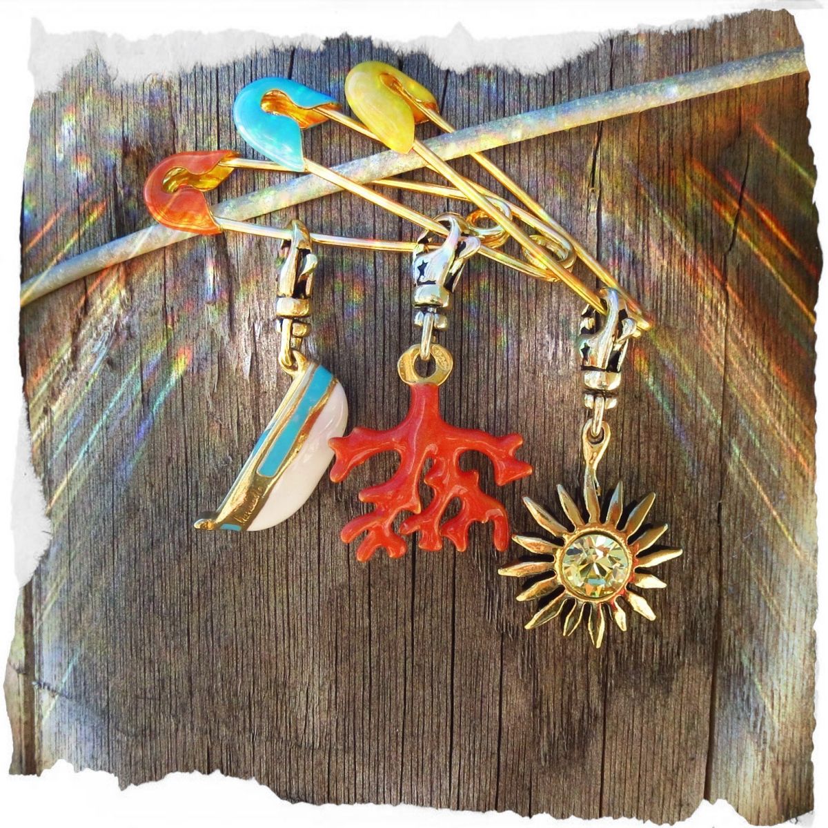 La Petite Epingle Emaillée sur Vermeil Rose Fixings and fastenings - 13 La Petite Epingle Emaillée sur Vermeil Rose Fixings and fastenings - 13