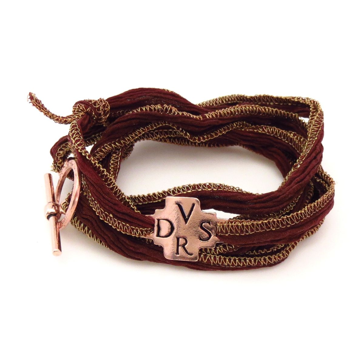 Le Bracelet en Soie avec croix DVSR Dio Vi Salvi Regina - 20 Le Bracelet en Soie avec croix DVSR Dio Vi Salvi Regina - 20